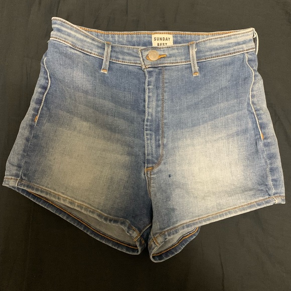 Aritzia Sunday Best High-Waisted Jean Shorts Size 4 - Picture 5 of 5